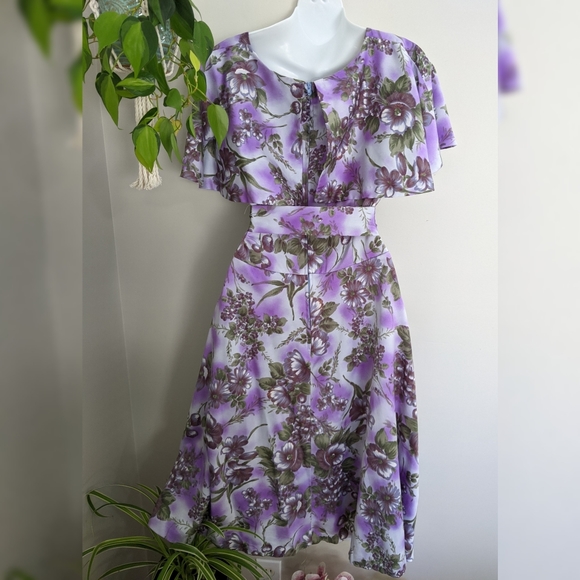 Vintage Purple Floral Full Skirt Dress - Picture 6 of 7